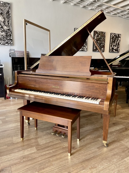 Howard No. 330 by Kawai Baby Grand Piano 5'1