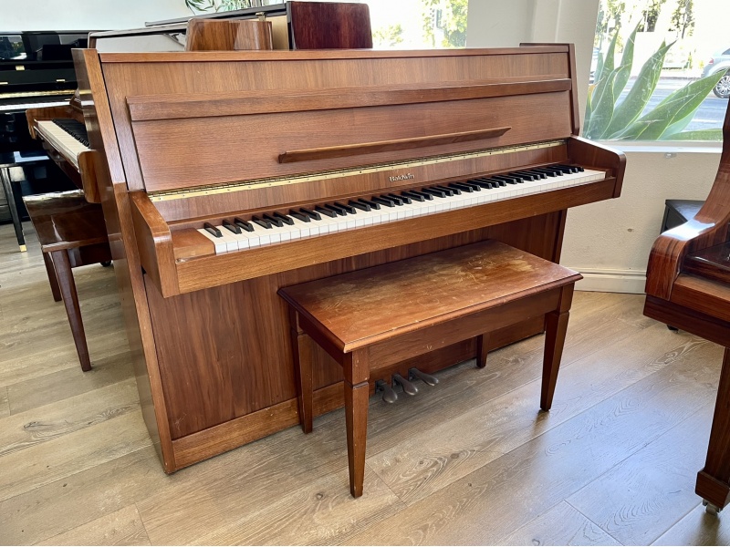 Baldwin Continental Console Upright Piano 41