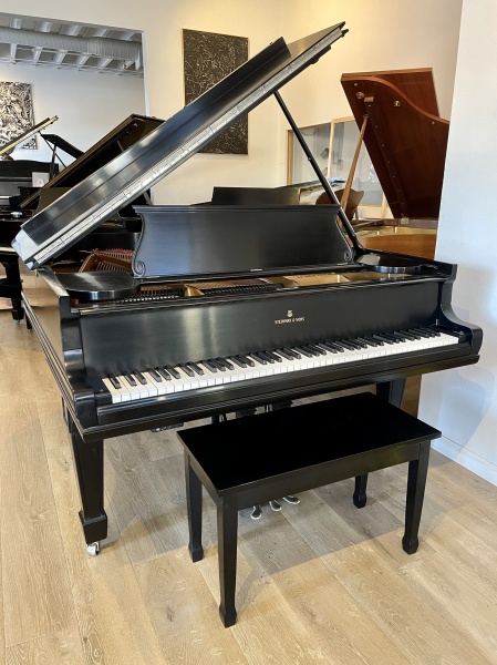 Steinway O Grand Piano with Player System 5'10 1/2