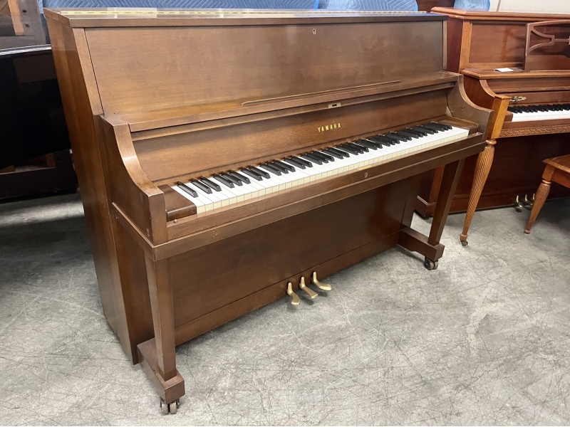 Yamaha Console Upright Piano 44 1/2