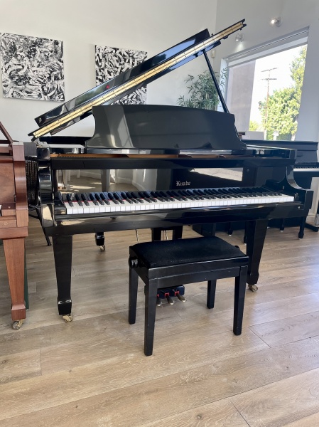2019 Knabe KN-520 Baby Grand Piano with Player System 5'2