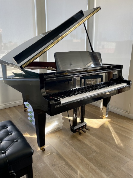 Kawai GE-3 Grand Piano 5'7