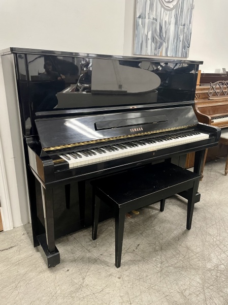 Yamaha U3 Tall Upright Piano 52
