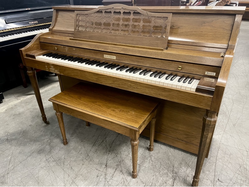 Baldwin Howard Console Upright Piano 41