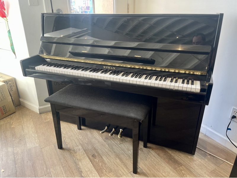 Wyman Console Upright Piano 42 1/2