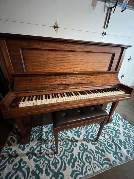 Steinway K-52 Upright Piano 52