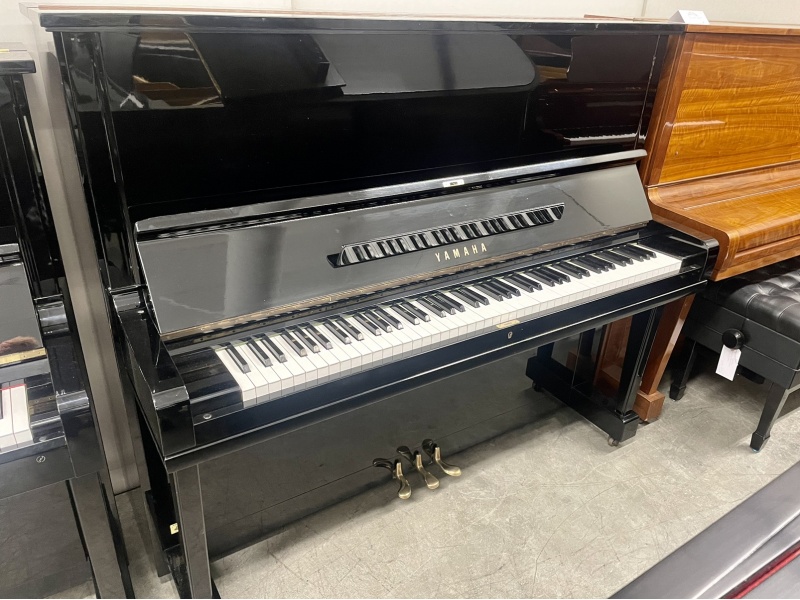 Yamaha No. U3 Tall Upright Piano 52