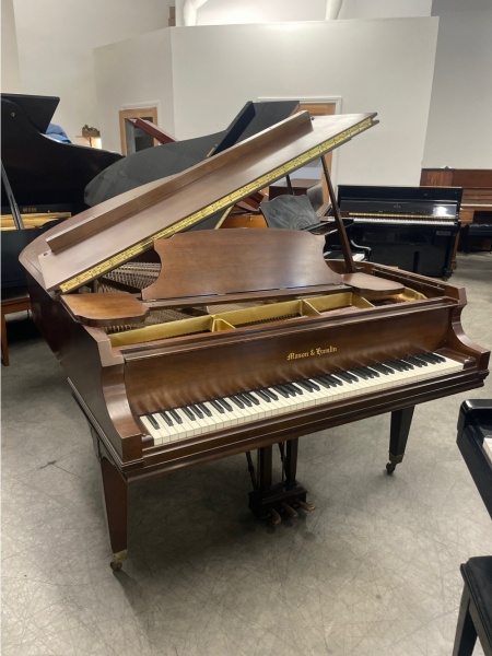 Mason & Hamlin A Grand Piano 5'8