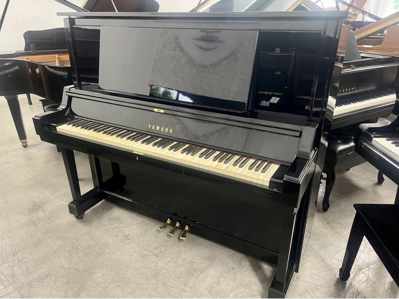 Yamaha WX-7 Tall Upright Piano 52