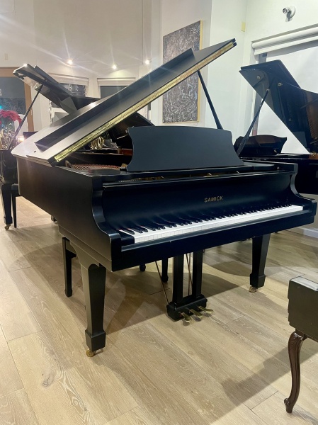 Samick SG-185 Grand Piano 6'1