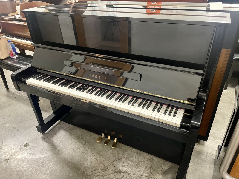 Yamaha U1 Upright Piano 48