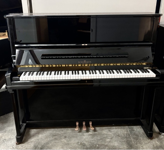 Schimmel 128 51
