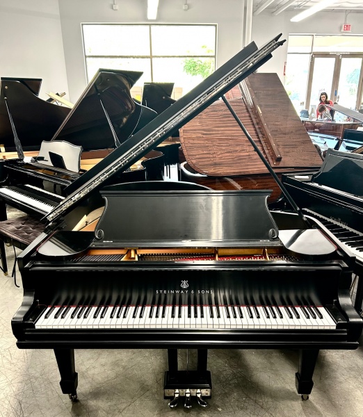 Steinway O Satin Finish 5'10