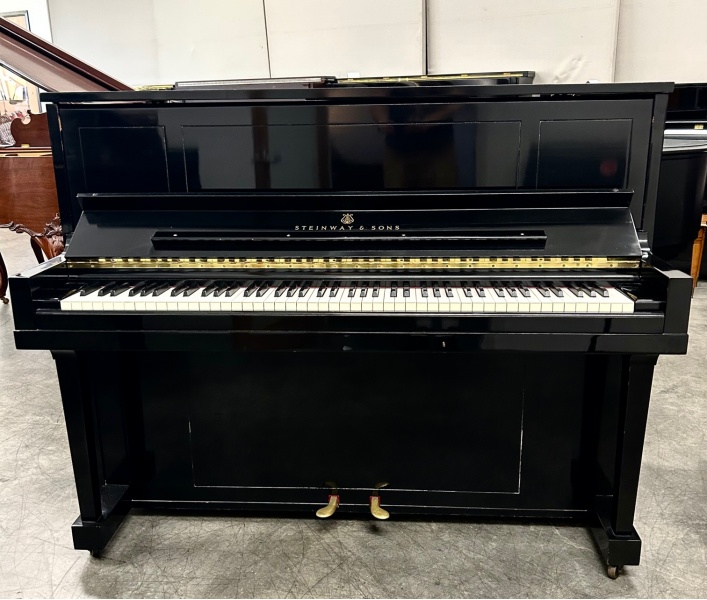 Steinway 1045 Upright Piano 45
