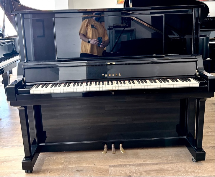 Yamaha WX-7 Tall Upright Piano 52