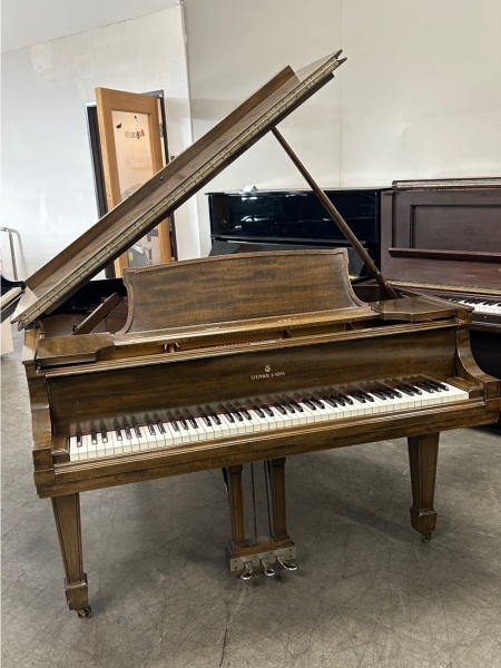 Steinway L Grand Piano 5'10
