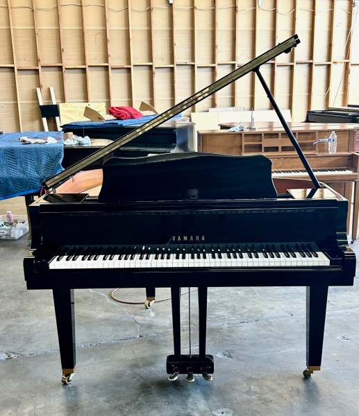 Yamaha GA1 Baby Grand Piano 4'11