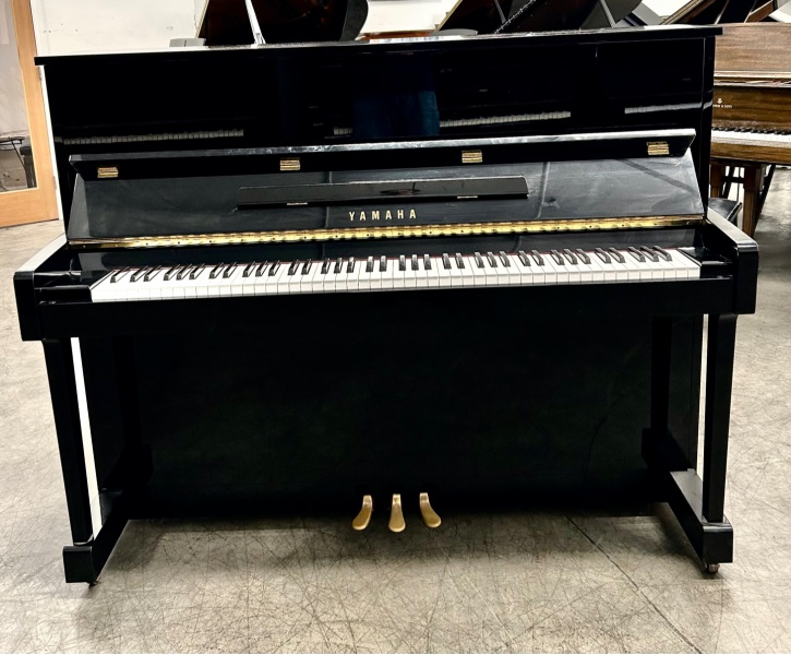 Yamaha T121 Upright Piano 48