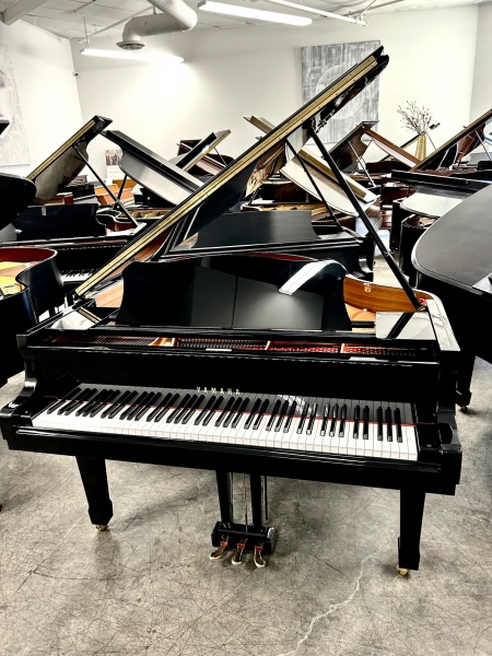 Yamaha C1 Grand Piano 5'3