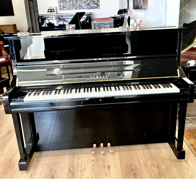 Yamaha U1 Upright Piano 48