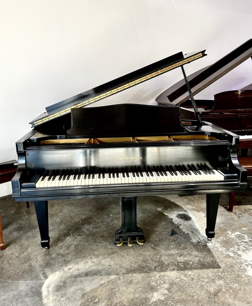 Wm. Knabe & Co. Grand Piano 5'6