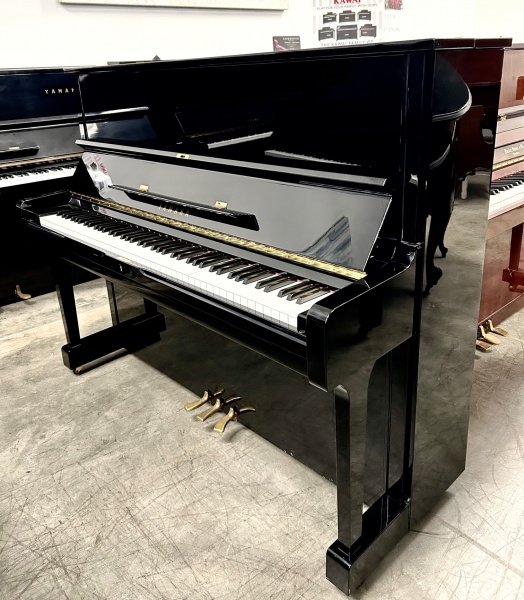 Yamaha U1F Upright Piano 48