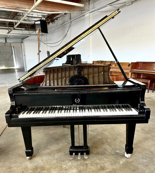 Vienna Petite Grand Piano 4'7