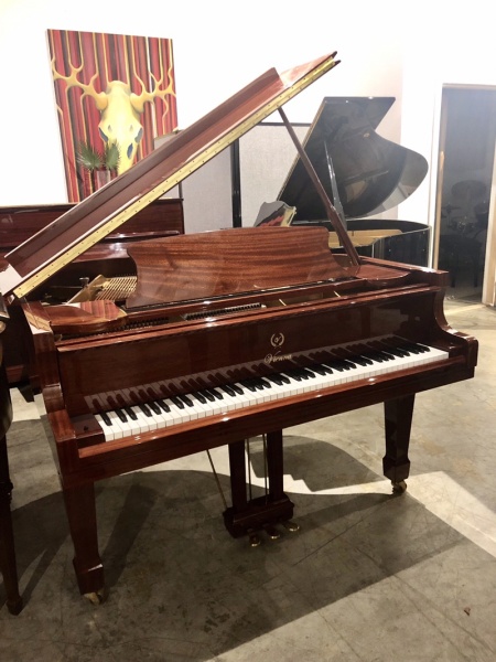 1995 young chang baby grand piano 1995 young chang baby grand piano